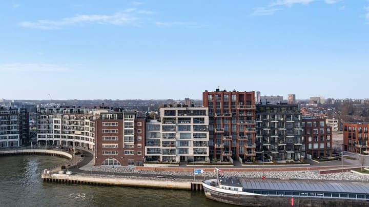 Photo 4 of Euryzakade 110