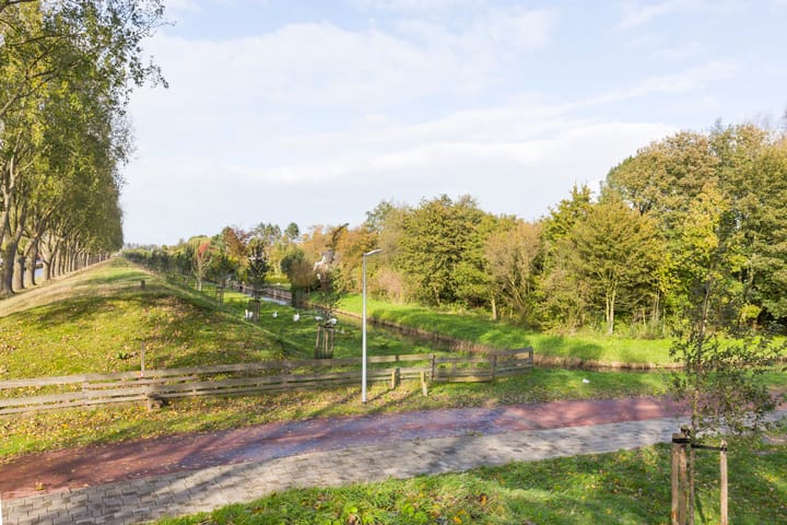 Foto 8 van Saturnusstraat 225