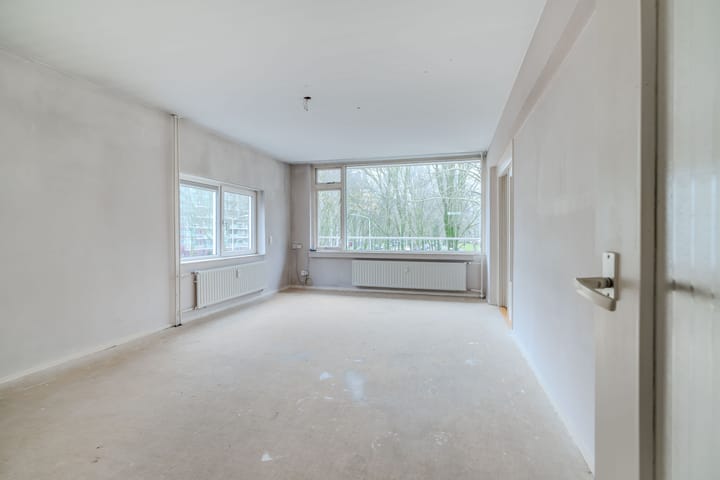 Foto 2 van Uitgeeststraat 15