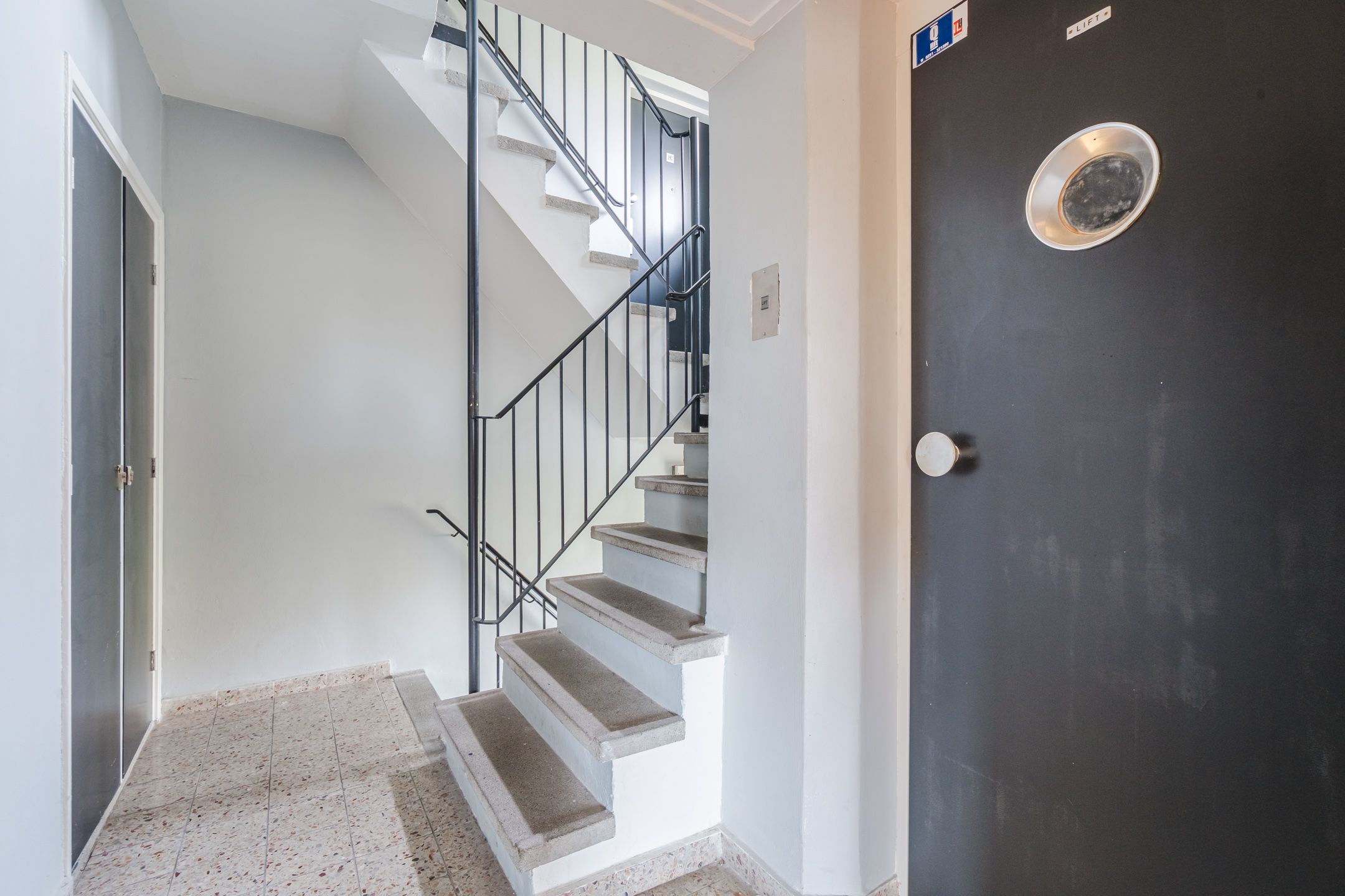 Foto 6 van Guardini-Nes 20-C