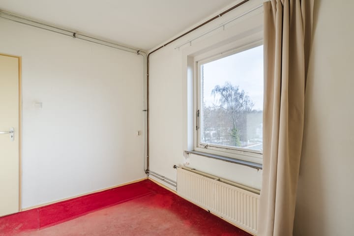 Foto 16 van Guardini-Nes 20-C