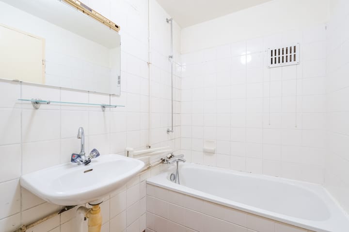 Foto 18 van Guardini-Nes 20-C