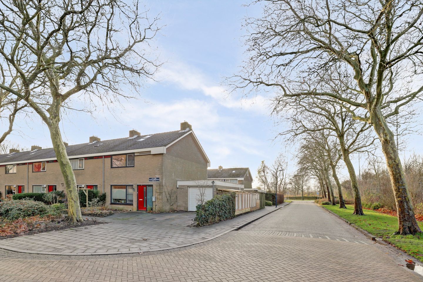 P.W.A.Cort van der Lindenstraat 2