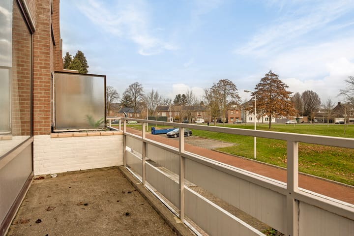 Foto 9 van Chrysantstraat 25