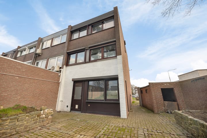 Foto 20 van Chrysantstraat 25