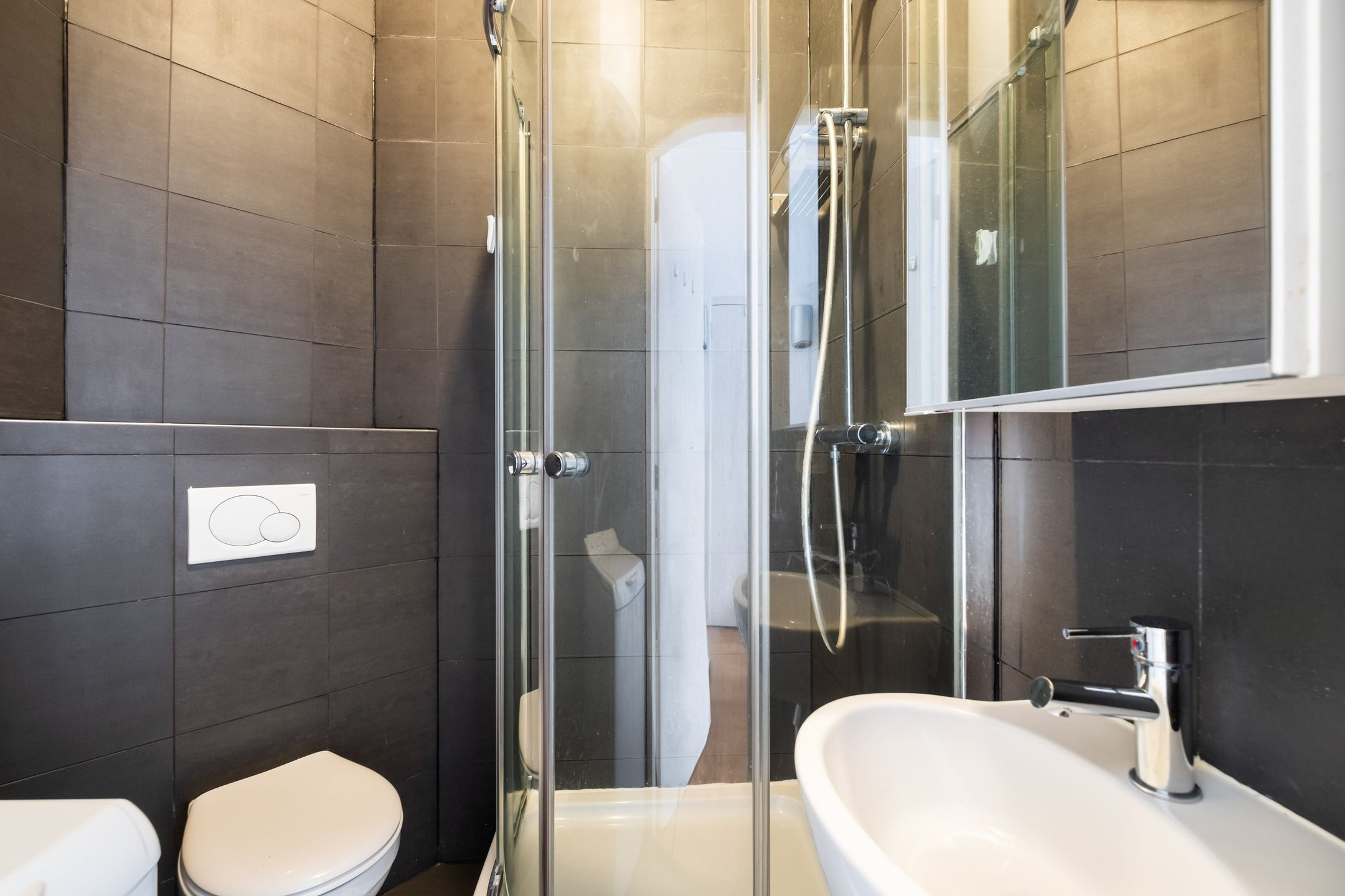 Photo 18 of Cornelis Houtmanstraat 6-B