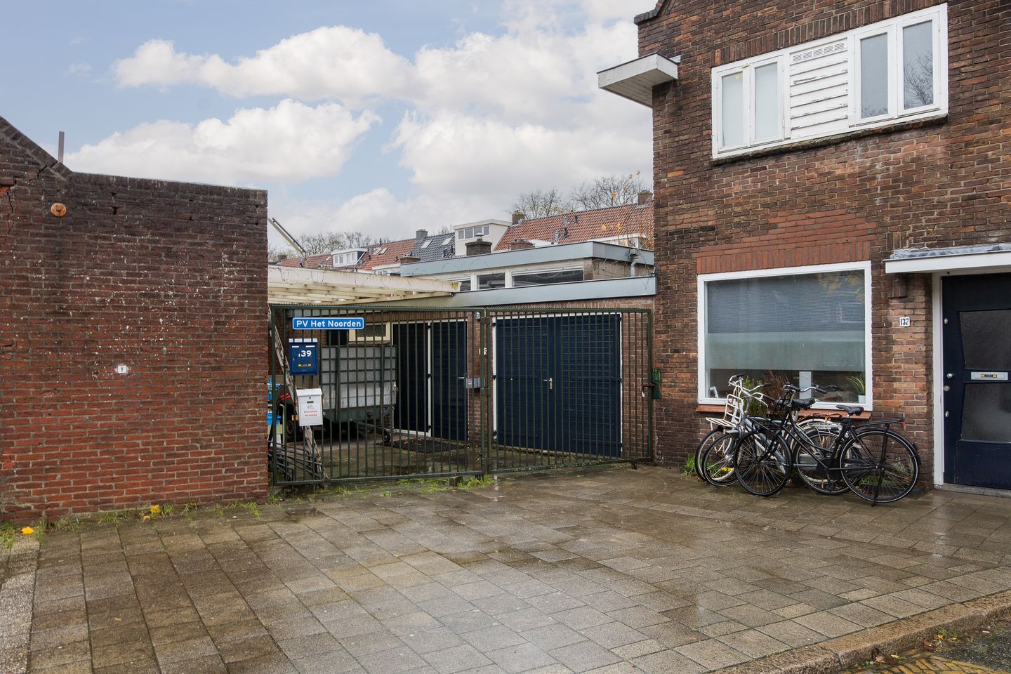 Bekijk foto 2 van Balderikstraat 139-141