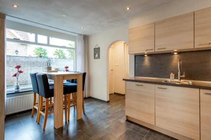 Foto 9 van Margrietstraat 12-A