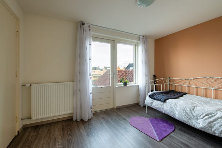 Foto 18 van Margrietstraat 12-A