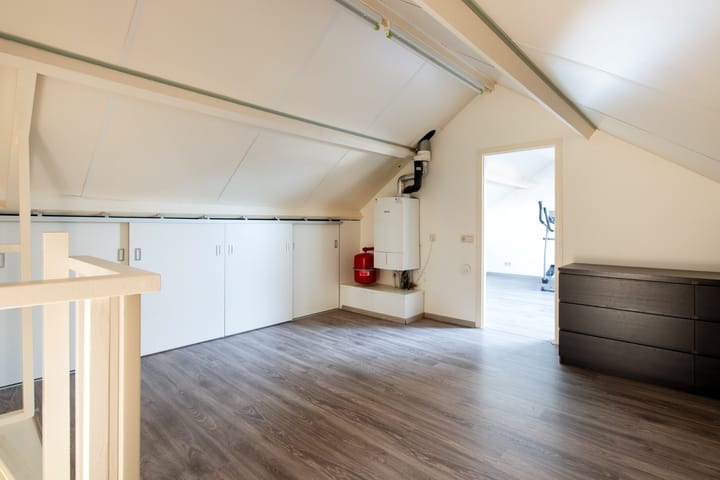 Foto 25 van Margrietstraat 12-A