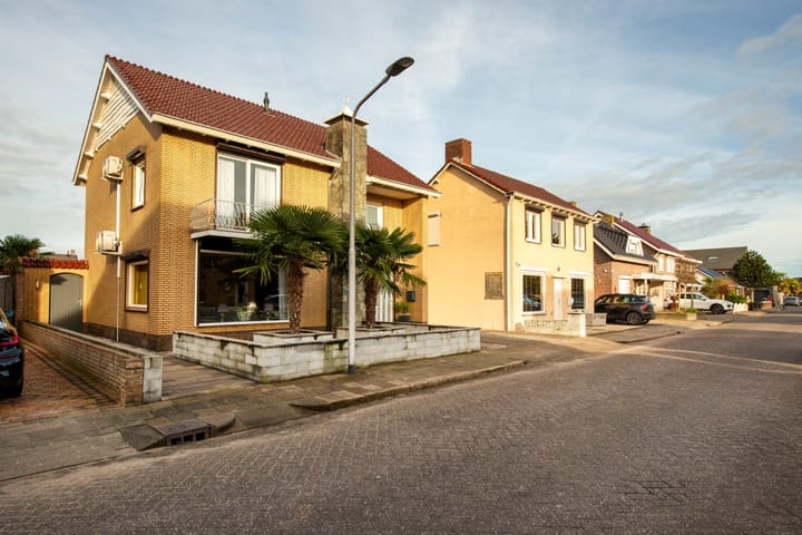 Foto 38 van Margrietstraat 12-A