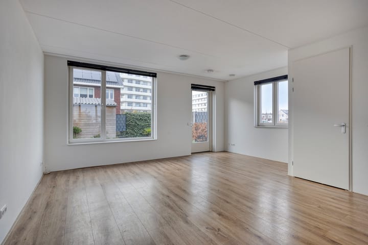 Photo 4 of Ceresstraat 1