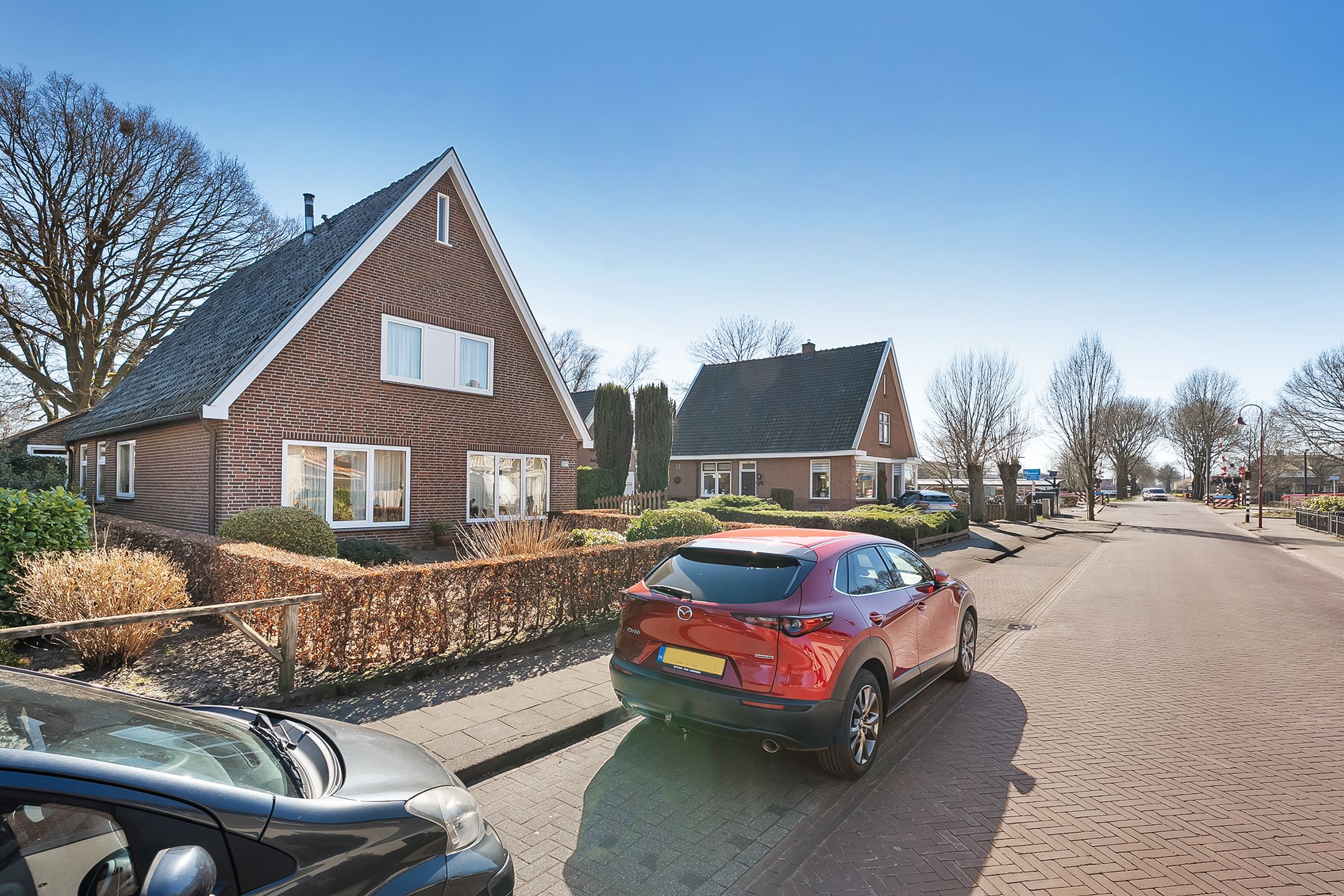 Photo 9 of Spoorstraat 11