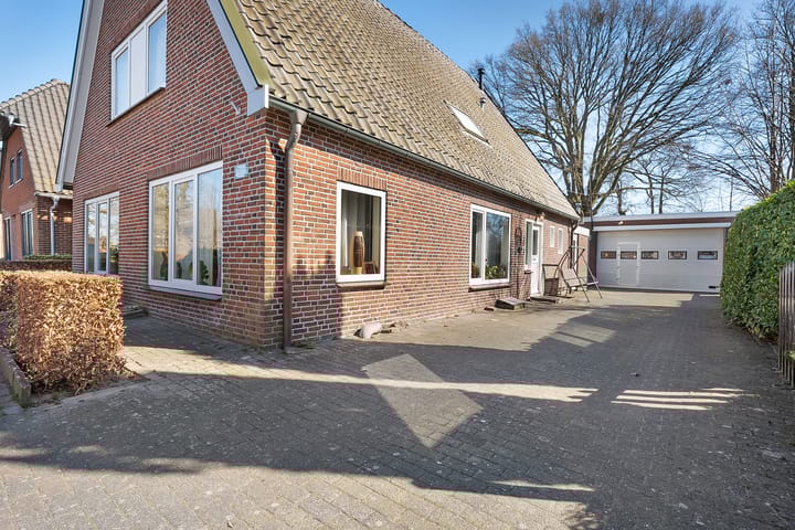 Foto 5 van Spoorstraat 11