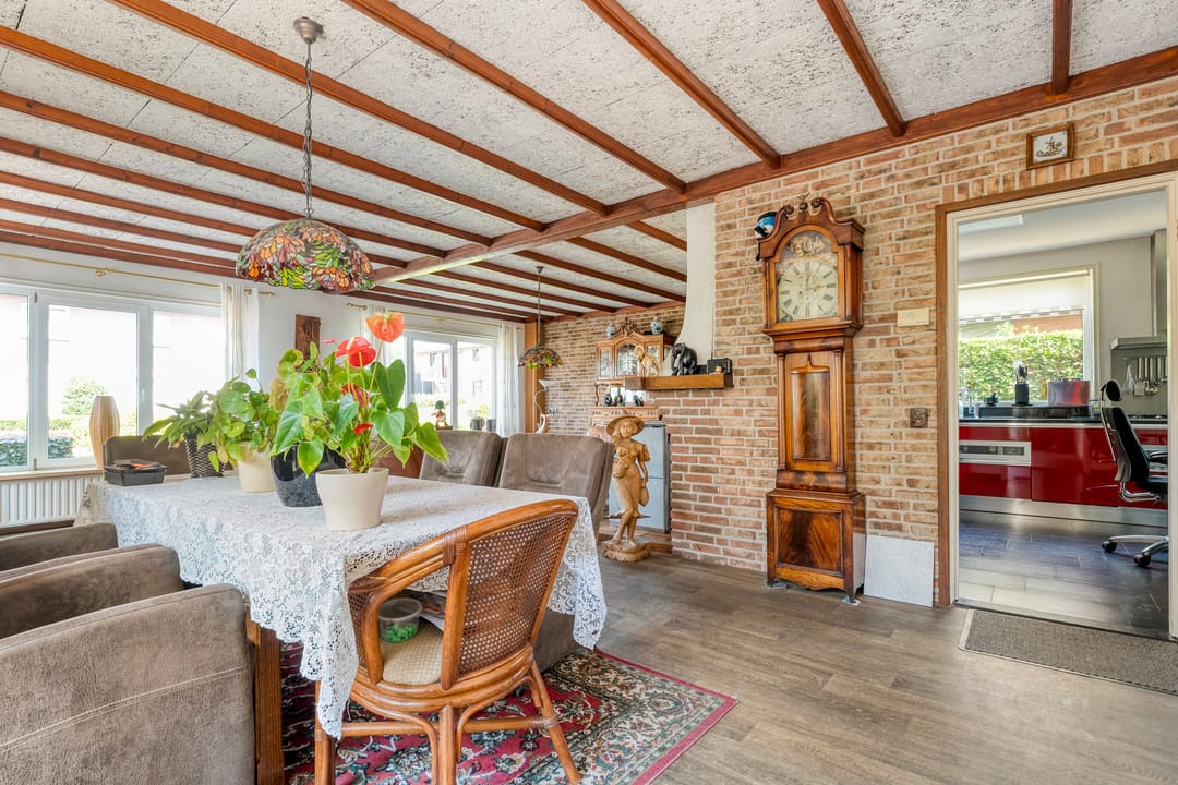 Foto 13 van Spoorstraat 11