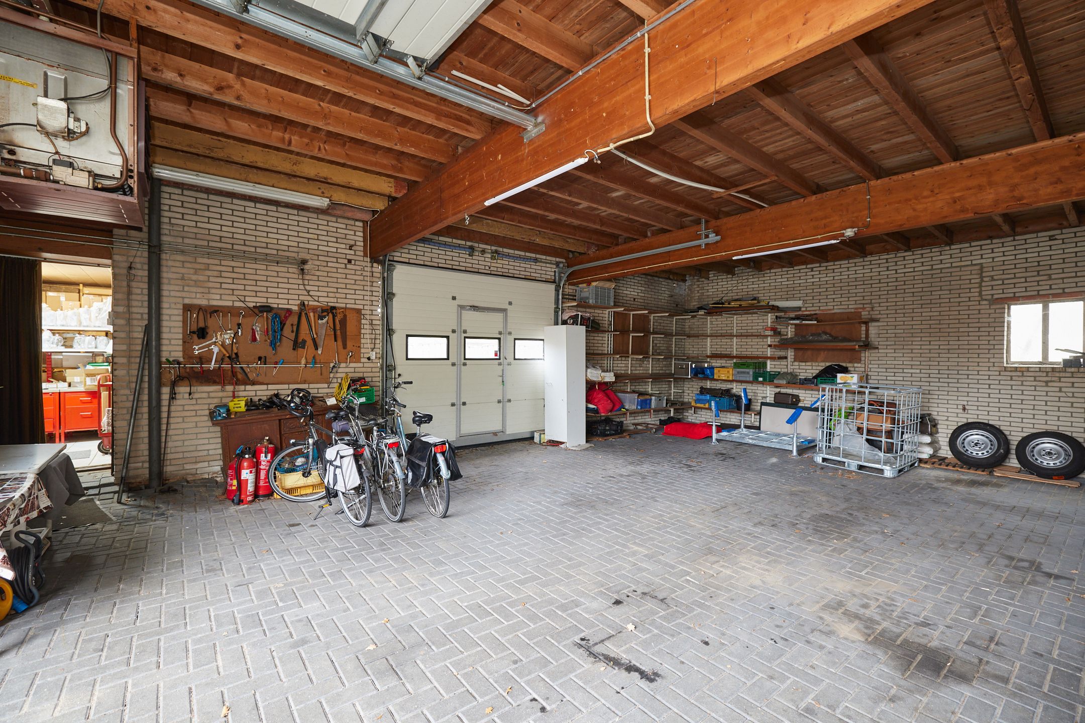 Photo 54 of Spoorstraat 11
