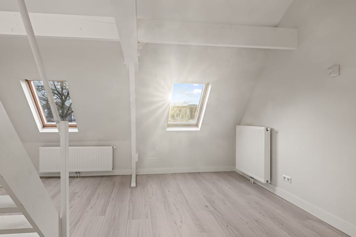 Foto 4 van Weerdsingel O.Z. 67-D