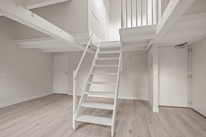 Foto 10 van Weerdsingel O.Z. 67-D