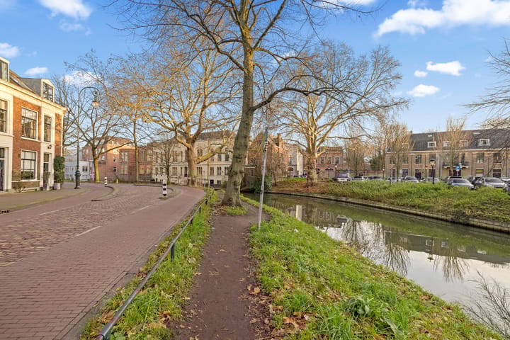 Foto 24 van Weerdsingel O.Z. 67-D