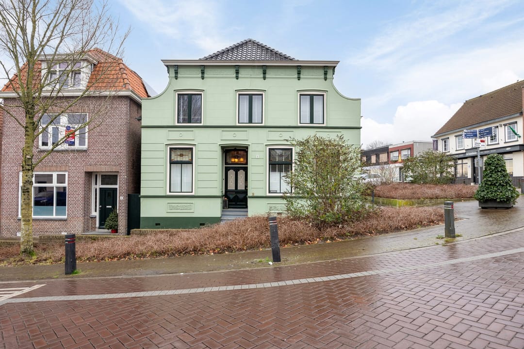 Foto 1 van Voorstraat 2