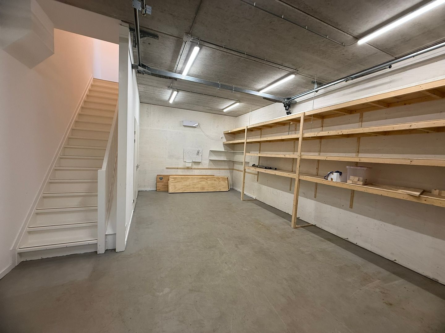 View photo 5 of Edisonstraat 3-M