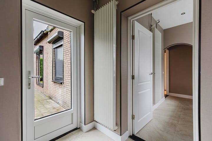 Foto 20 van Irenestraat 83