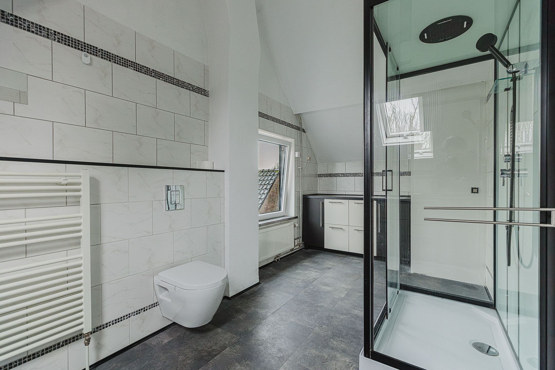 Foto 33 van Irenestraat 83