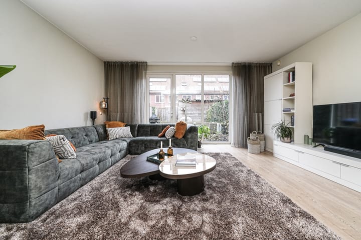 Photo 8 of Nelson Mandelastraat 8