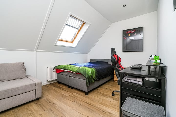 Photo 27 of Nelson Mandelastraat 8