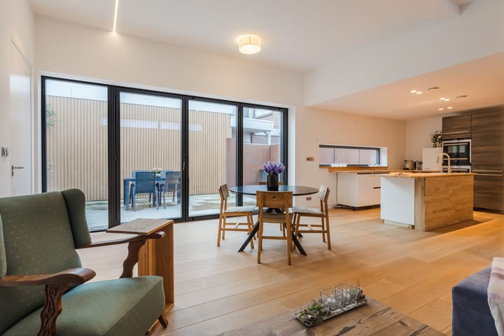 Photo 2 of Ambachtstraat 8-A