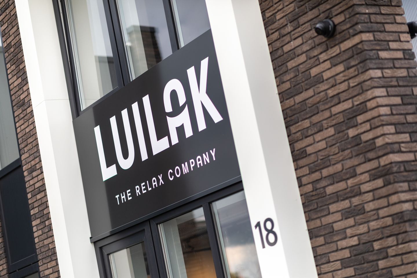 Bekijk foto 2 van Baileystraat 18