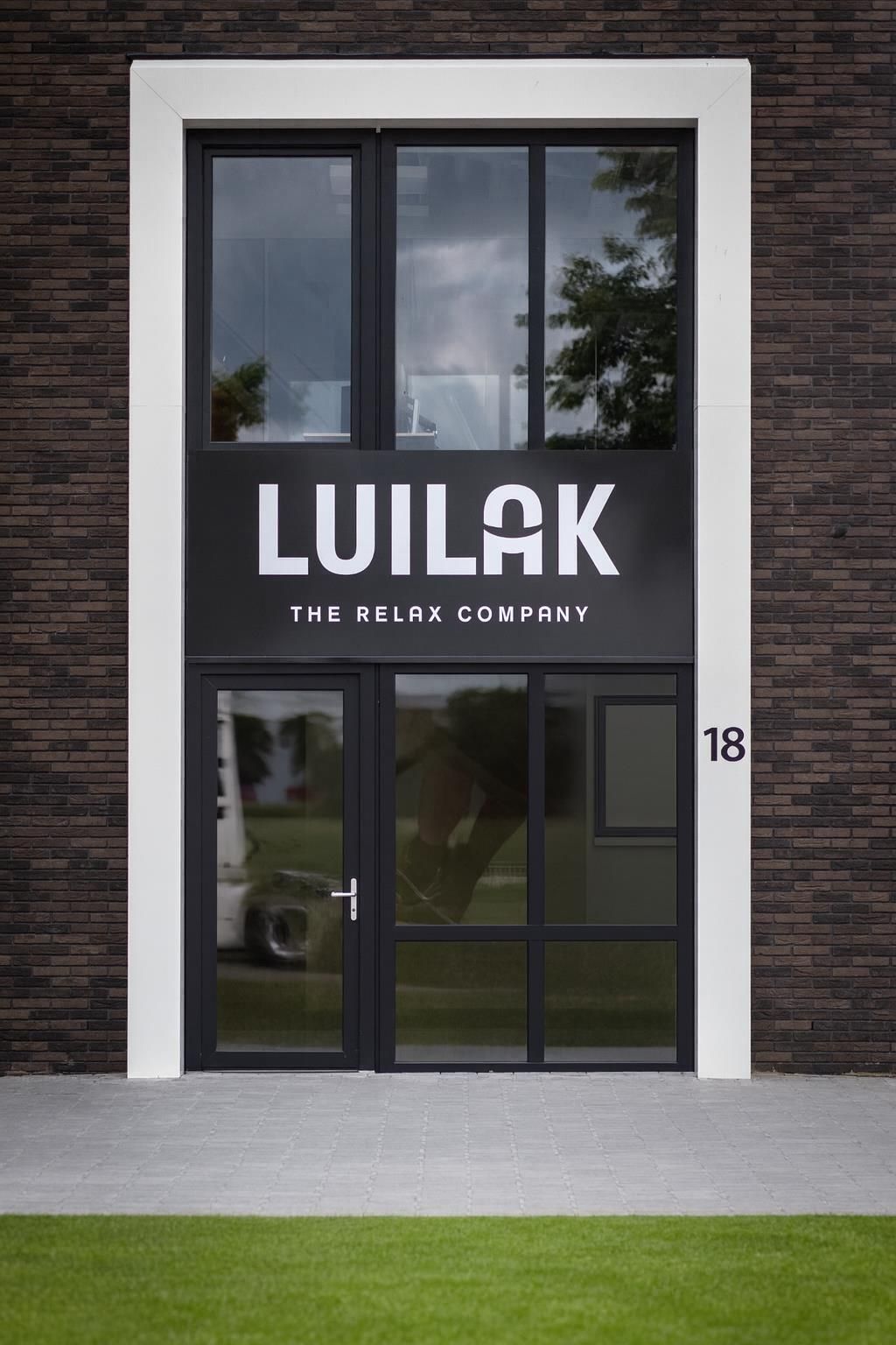 Bekijk foto 3 van Baileystraat 18