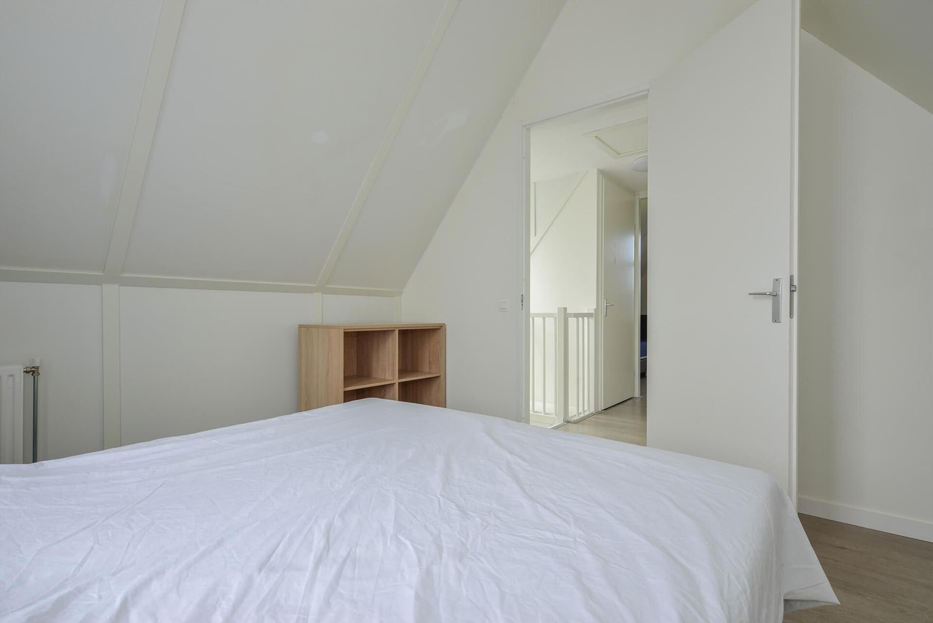 Photo 15 of Zeedijk 2-305