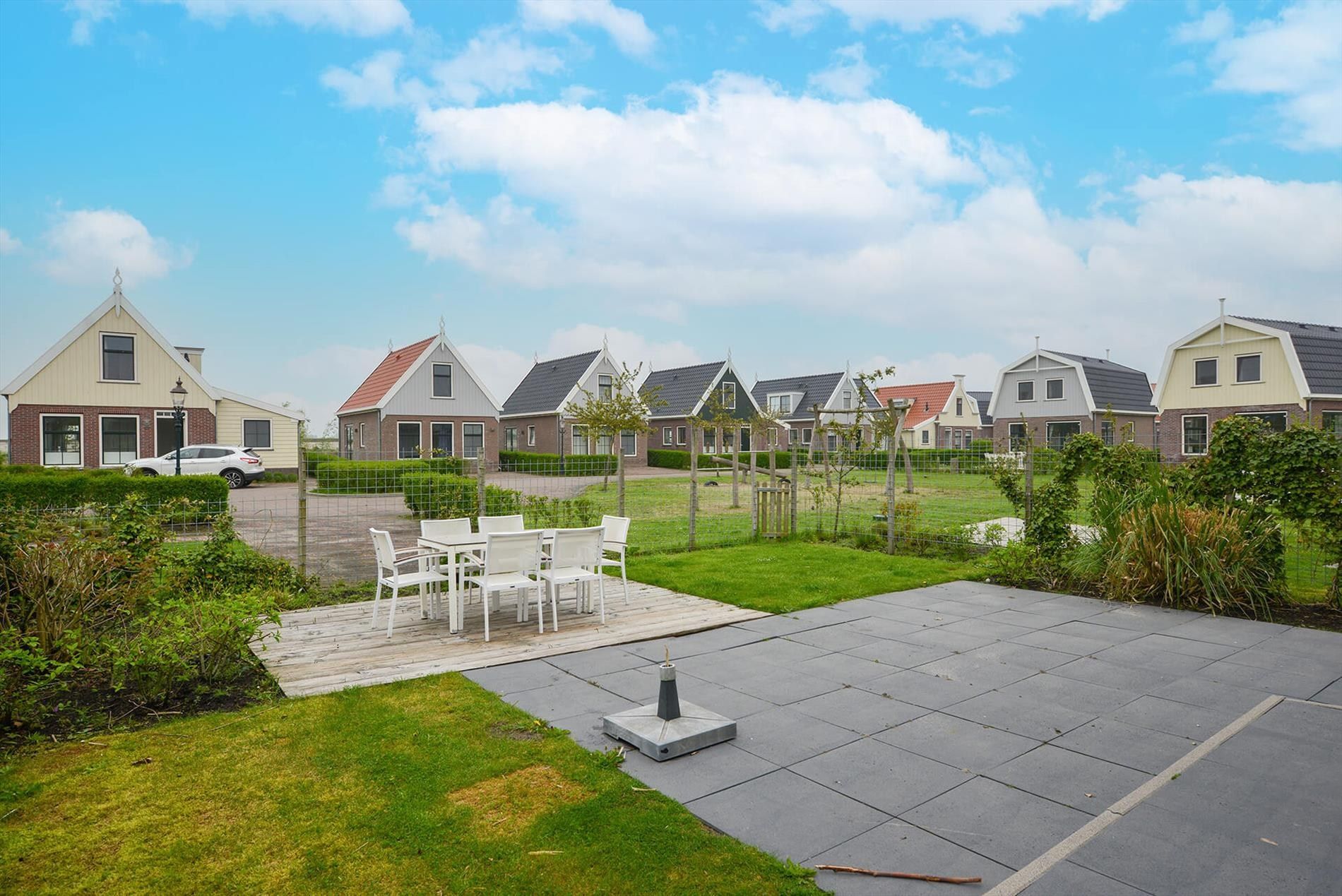 Photo 24 of Zeedijk 2-305