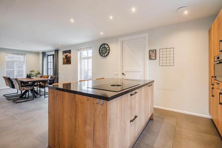 Foto 19 van Pastoor Verstijnenstraat 3-A