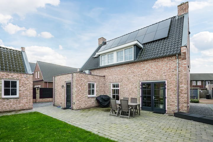 Foto 61 van Pastoor Verstijnenstraat 3-A