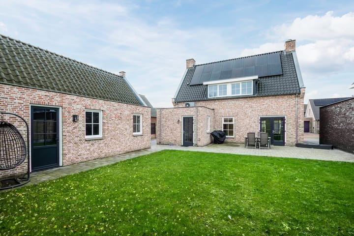 Foto 63 van Pastoor Verstijnenstraat 3-A