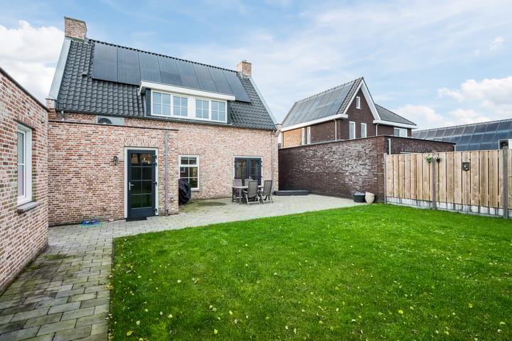 Foto 64 van Pastoor Verstijnenstraat 3-A