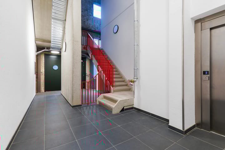 Photo 6 of Atelierstraat 268