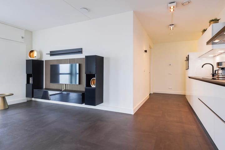 Photo 13 of Atelierstraat 268