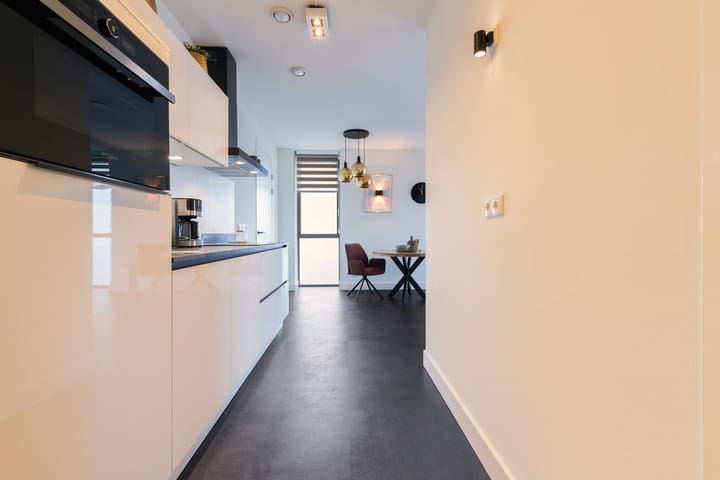 Photo 15 of Atelierstraat 268