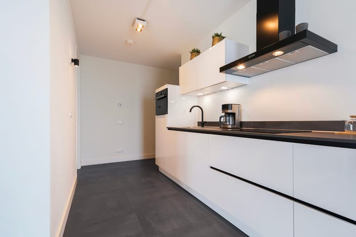 Photo 16 of Atelierstraat 268