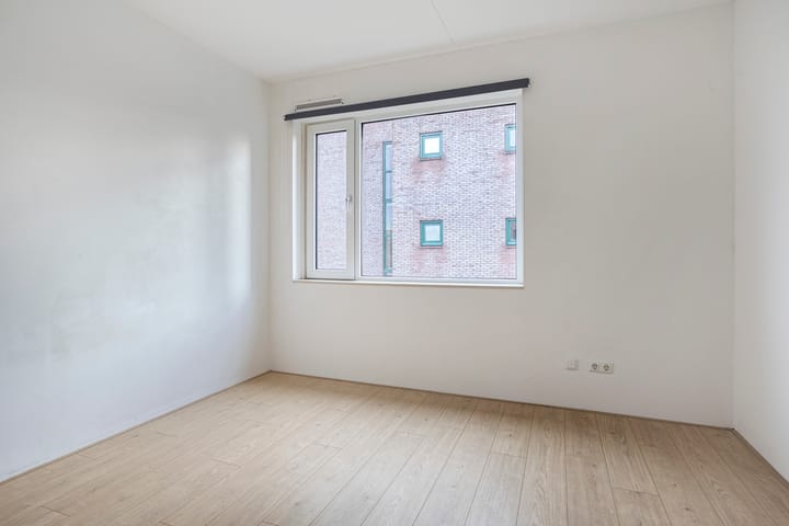 Photo 15 of Siersteenlaan 367-G