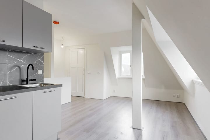 Foto 4 van Achterdorpsstraat 32-B