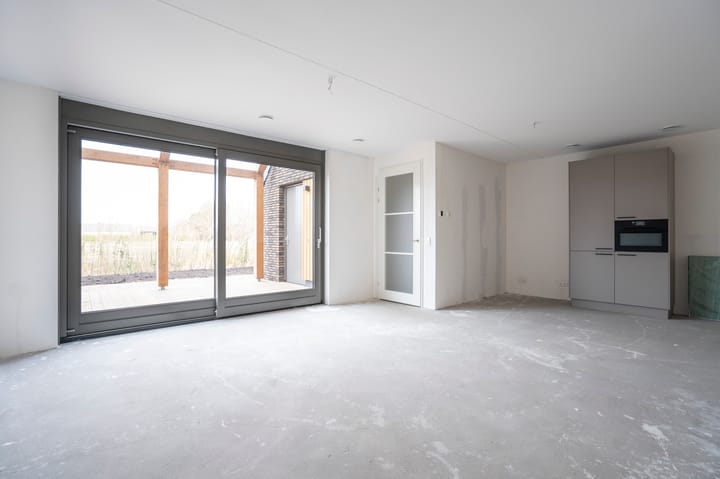 Foto 5 van Pinksterbloemerf 28