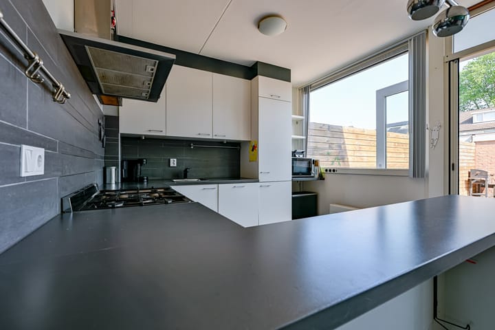 Foto 10 van van Teylingenlaan 22