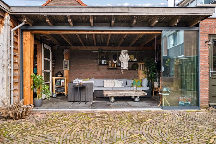 Photo 37 of Ververstraat 14