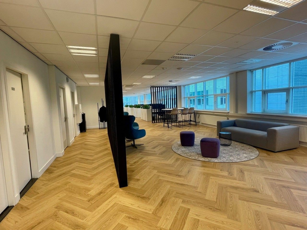 View photo 5 of Rhijnspoor 259