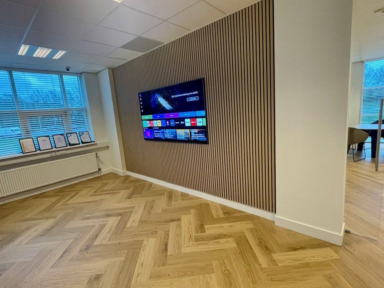 View photo 3 of Rhijnspoor 259