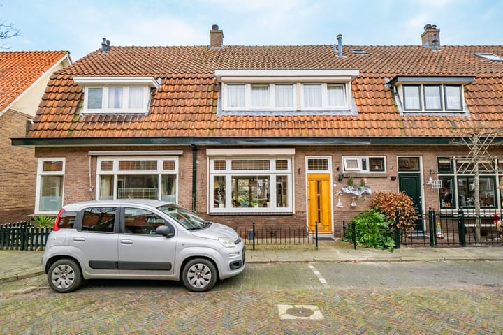 Photo 5 of Burgemeester Strick van Linschotenstraat 27